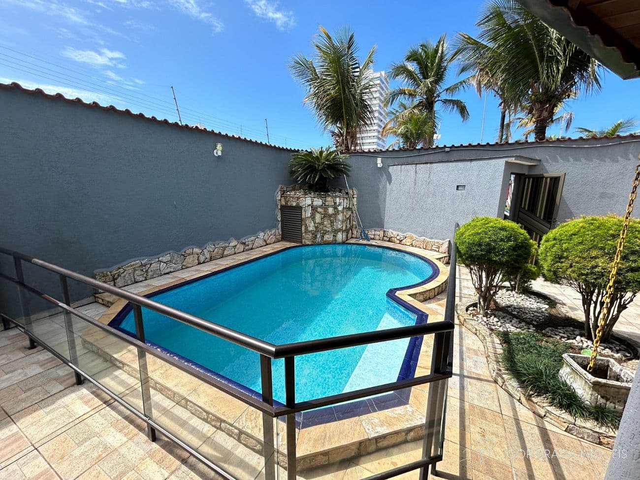 EXCELENTE CASA, AMPLA E ÁREA DE LAZER — foto 1