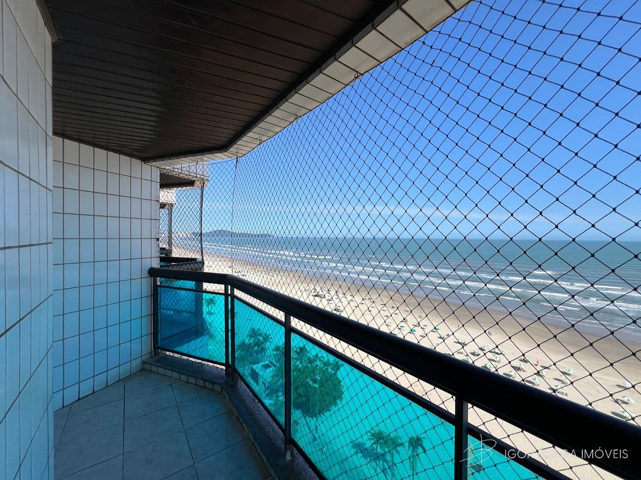 BELÍSSIMA COBERTURA, AMPLA, FINO ACABAMENTO E LAZER COMPLETO — foto 1