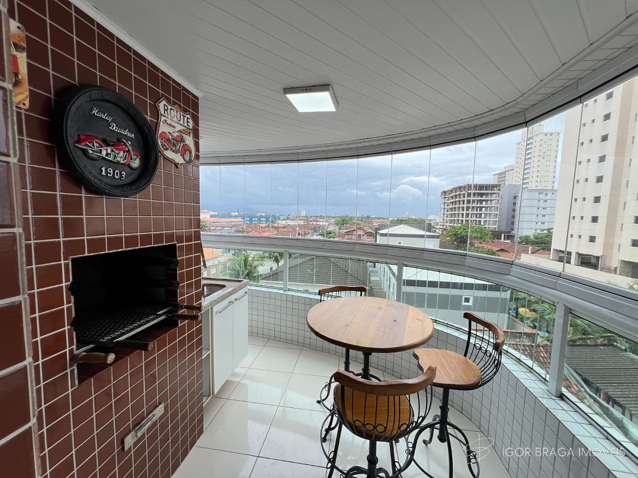 BELÍSSIMO APARTAMENTO, FINO ACABAMENTO E LAZER — foto 1