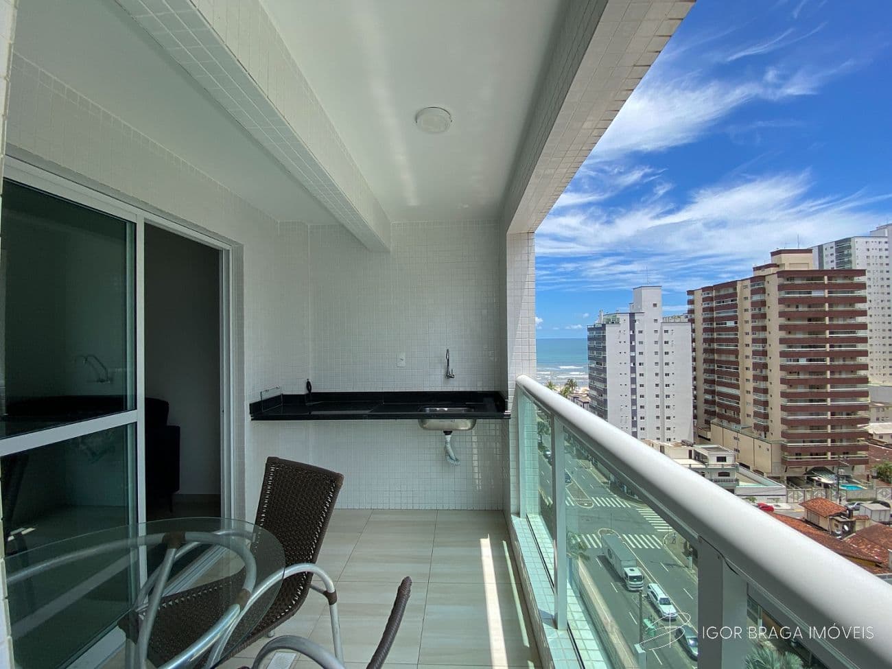 BELÍSSIMO APARTAMENTO, FINO ACABAMENTO E LAZER COMPLETO — foto 1