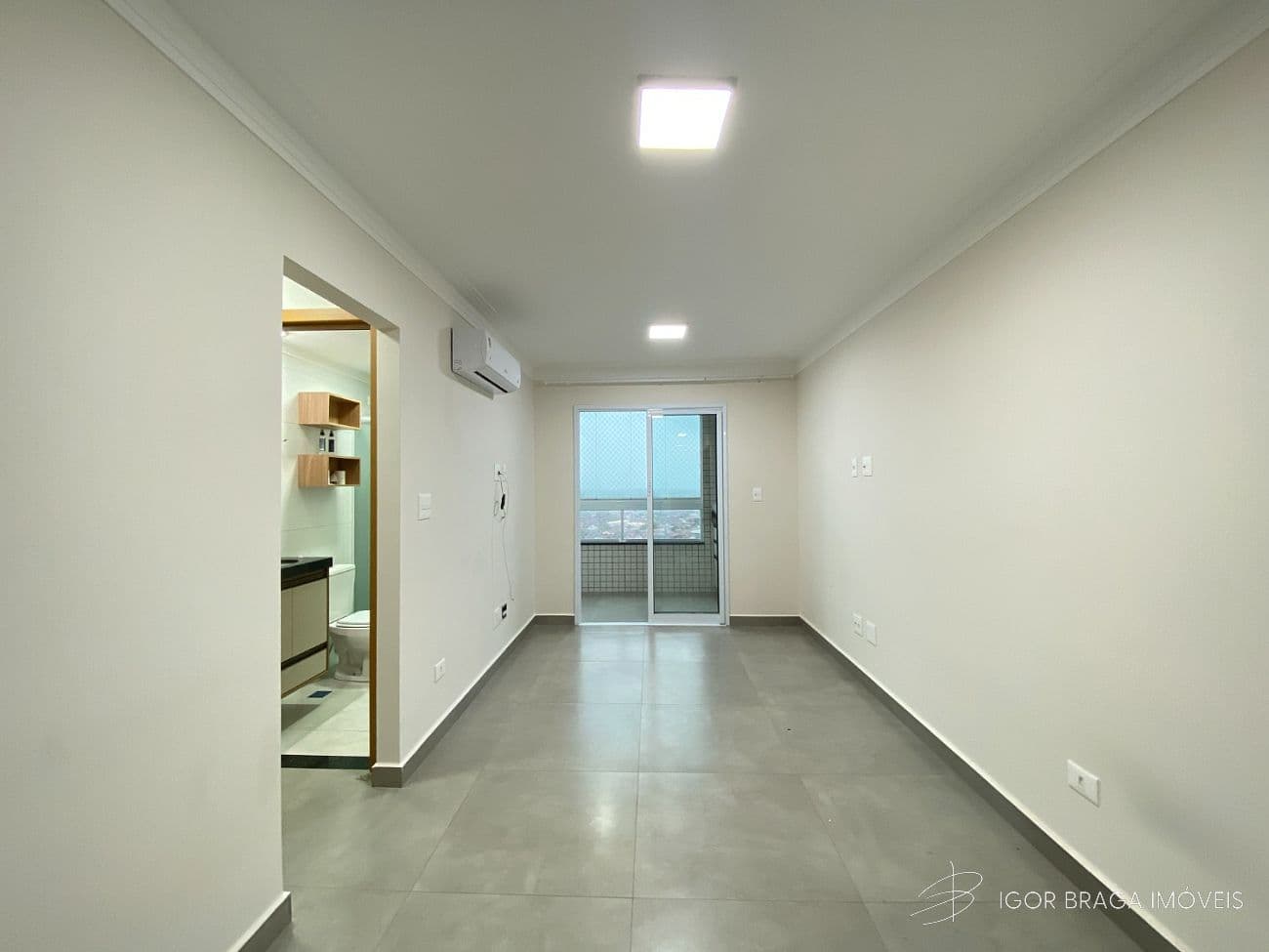 BELISSIMO APARTAMENTO, FINO ACABAMENTO E LAZER COMPLETO. — foto 1