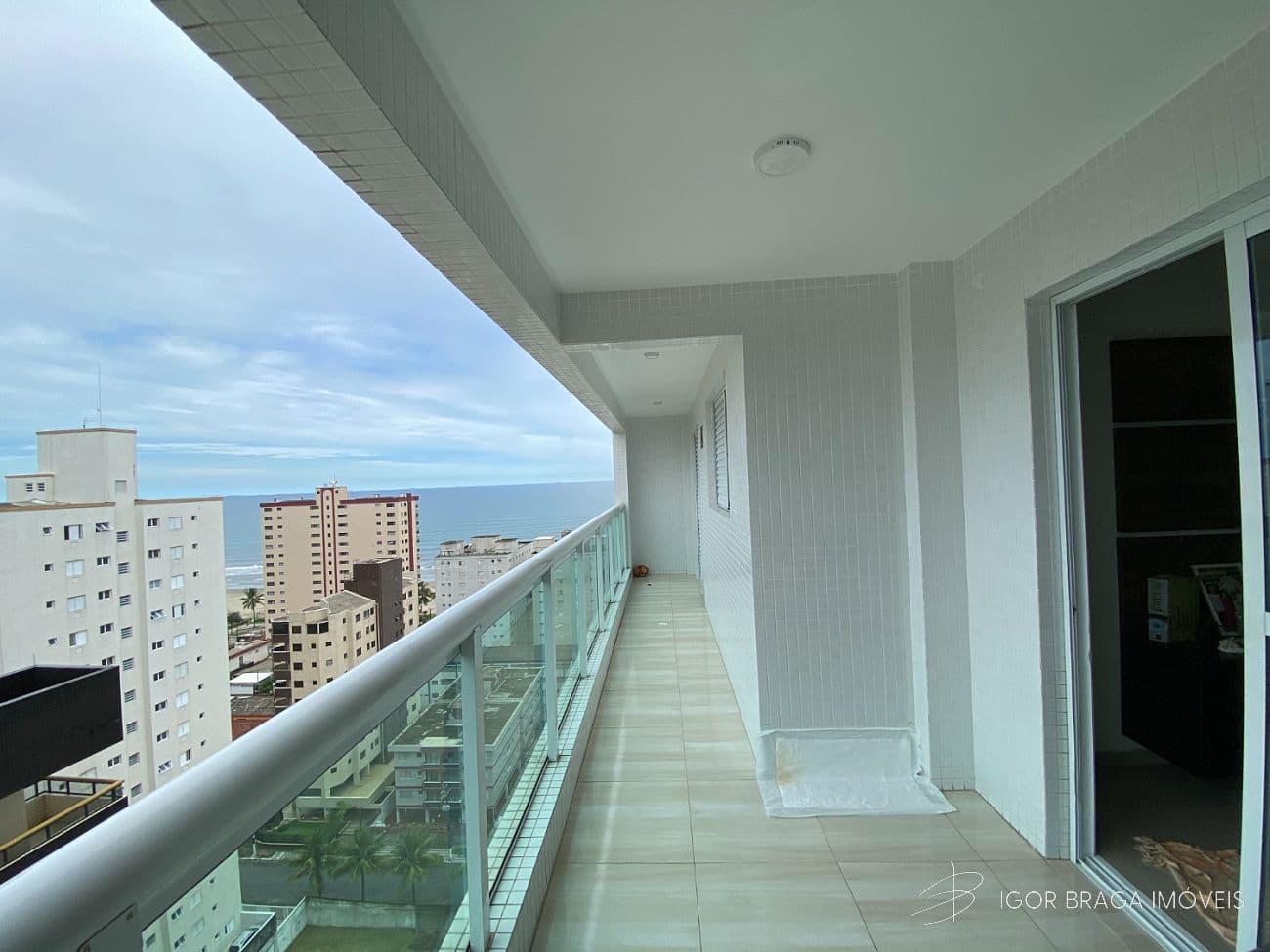 BELISSÍMO APARTAMENTO, FINO ACABAMENTO E LAZER COMPLETO — foto 1