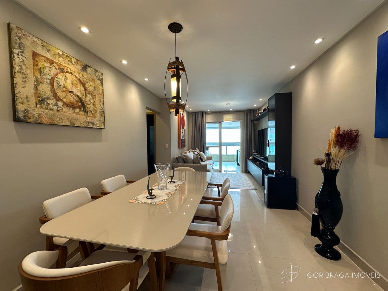 EXCELENTE APARTAMENTO À 150m DO MAR E LAZER COMPLETO — foto 1