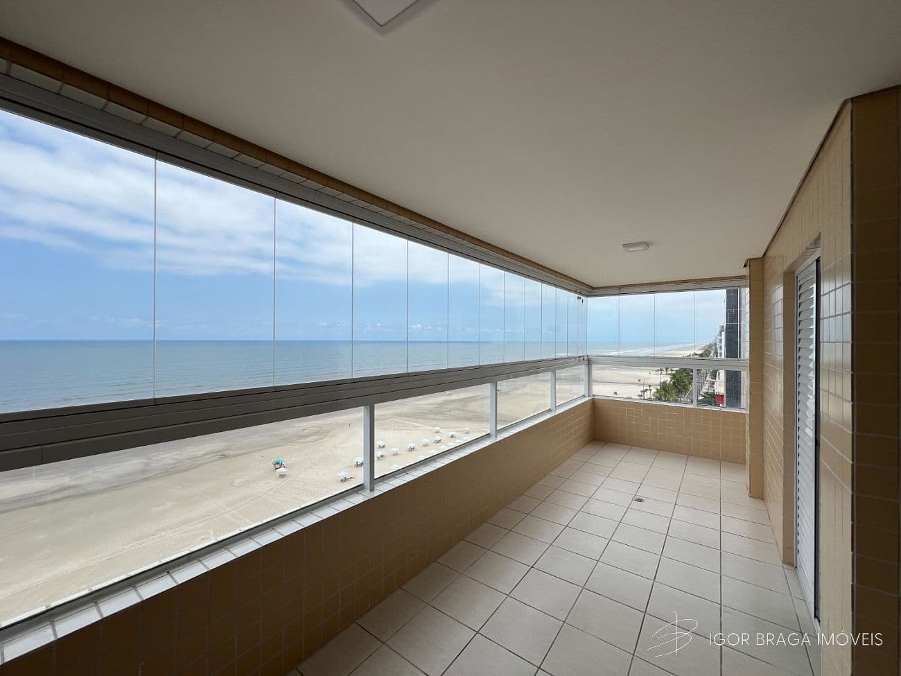 BELISSÍMO APARTAMENTO, FINO ACABAMENTO E LAZER COMPLETO — foto 1