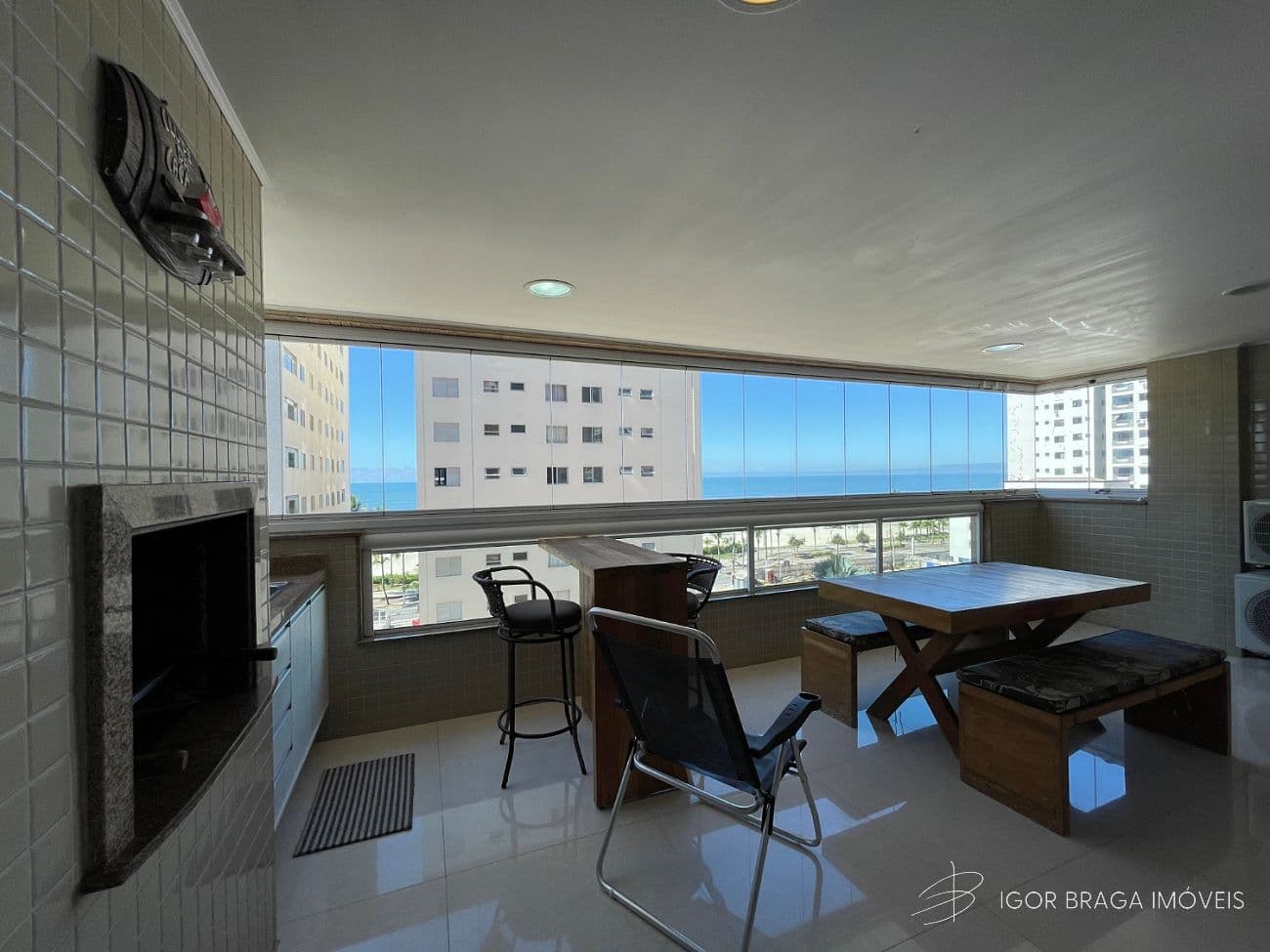 LUXUOSO APARTAMENTO, FINO ACABAMENTO A 80M DO MAR — foto 1