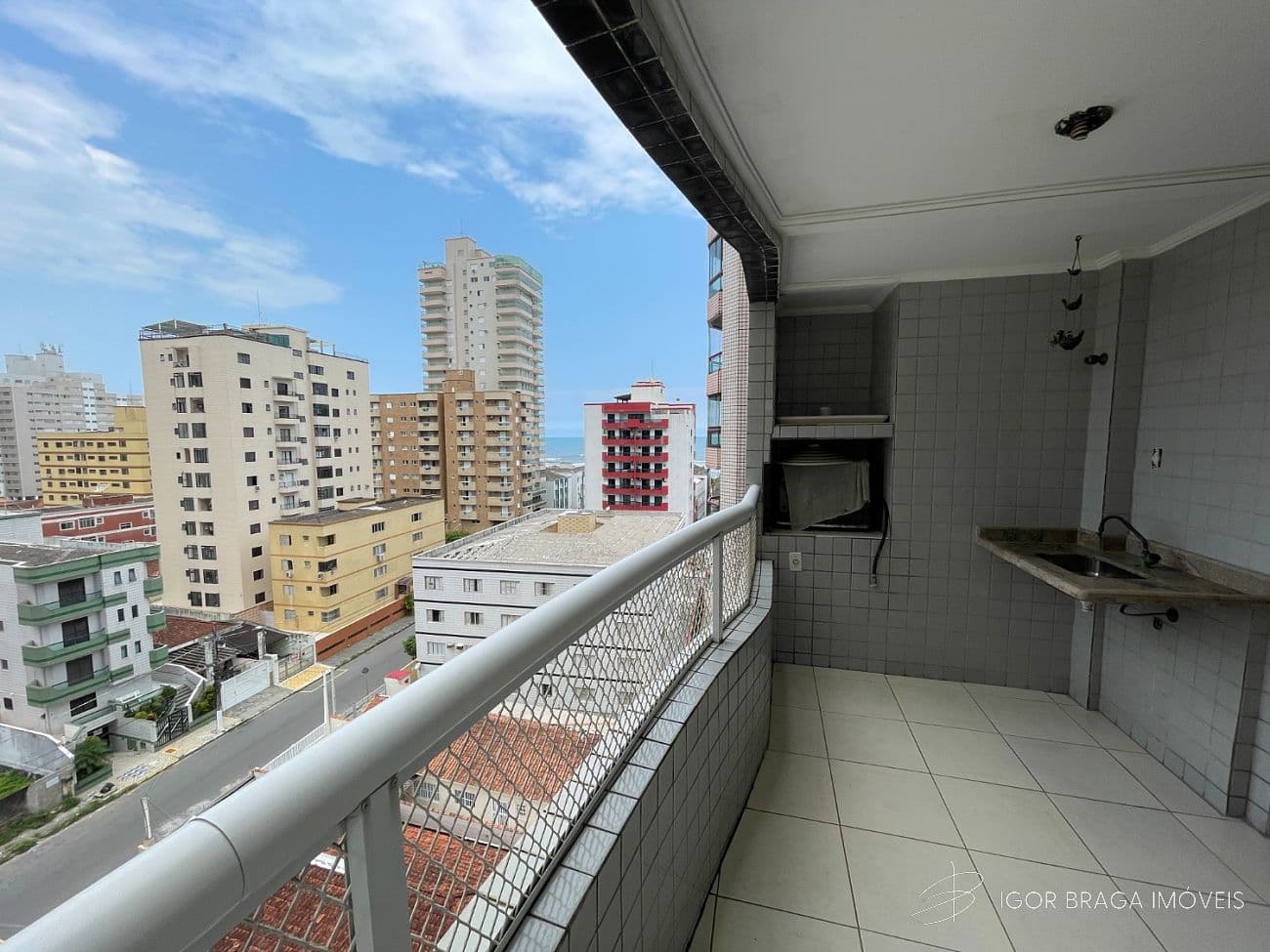 BELO APARTAMENTO, À 150m DO MAR E LAZER — foto 1