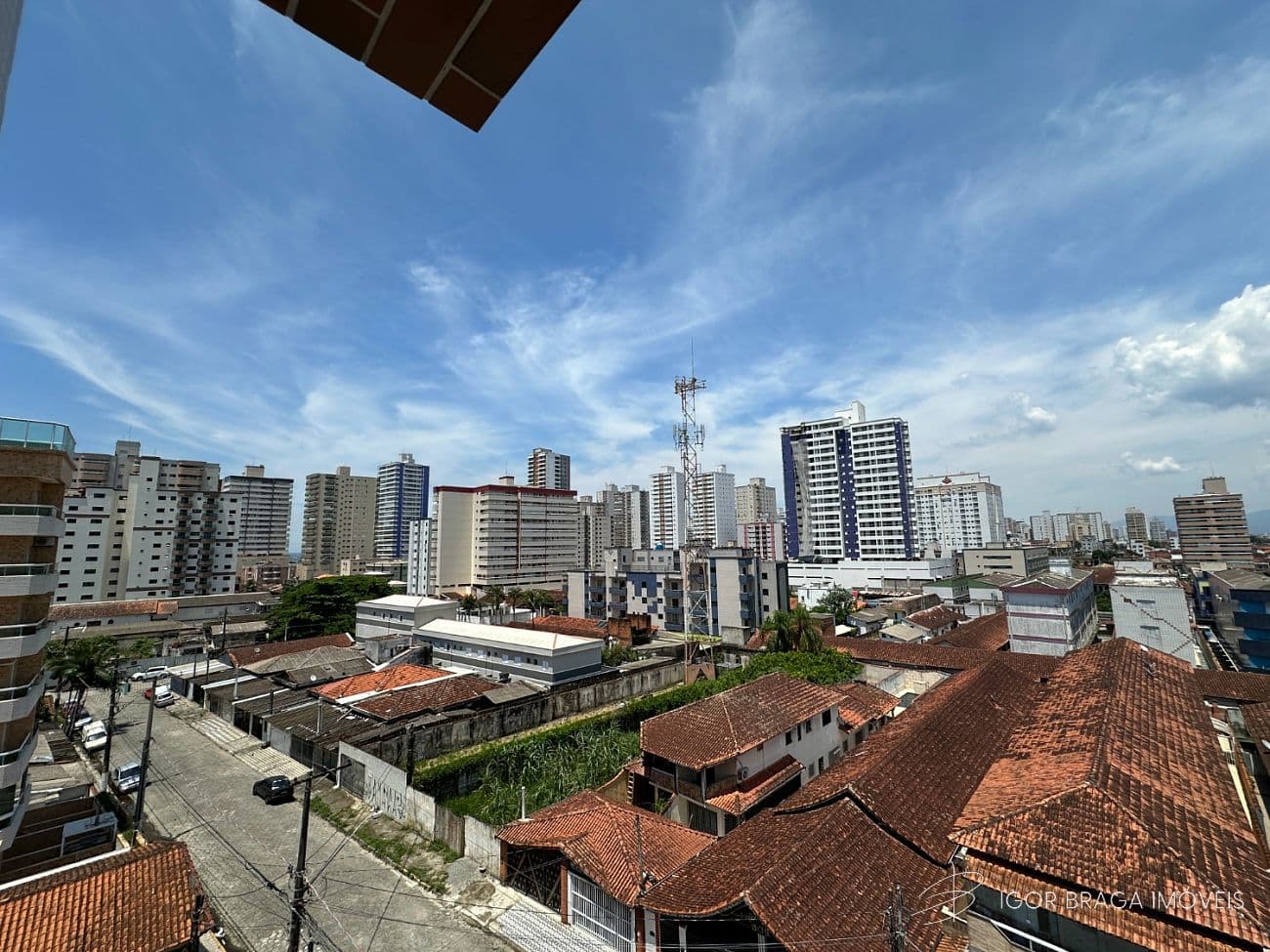 BELÍSSIMO APARTAMENTO, À 550m DO MAR E LAZER COMPLETO — foto 1