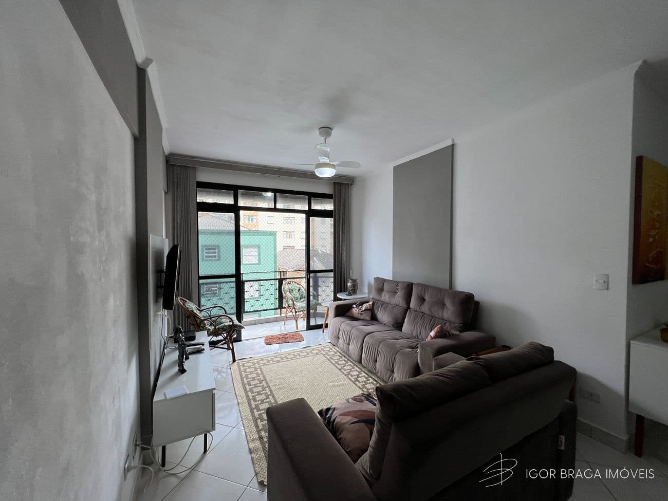 BELÍSSIMO APARTAMENTO, À 70m DO MAR, LOCALIZADO NA QUADRA DO MAR — foto 1