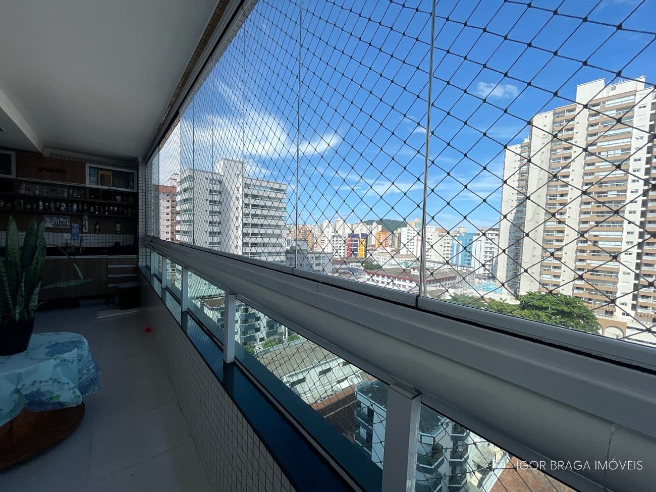 EXCELENTE APARTAMENTO, À 450M DO MAR E LAZER COMPLETO — foto 1