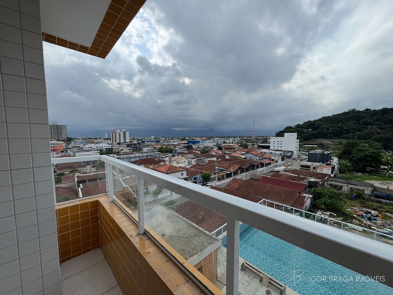 BELÍSSIMO APARTAMENTO E LAZER COMPLETO — foto 1