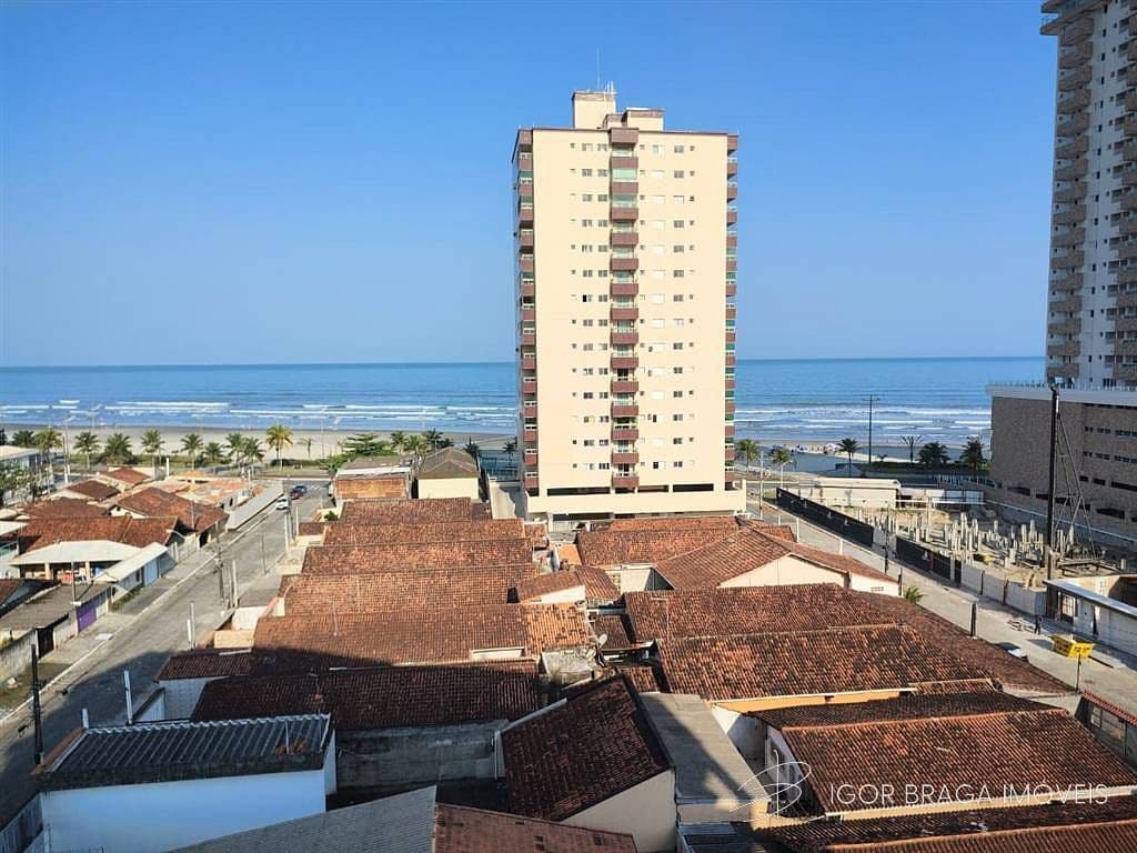 BELÍSSIMO APARTAMENTO, À 200M DO MAR E LAZER COMPLETO — foto 1