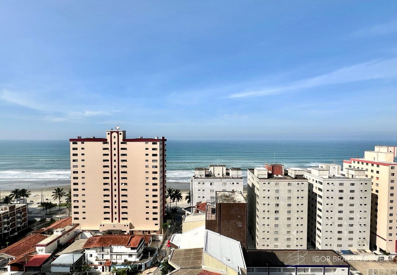 BELÍSSIMO APARTAMENTO, À 100m DO MAR E LAZER — foto 1
