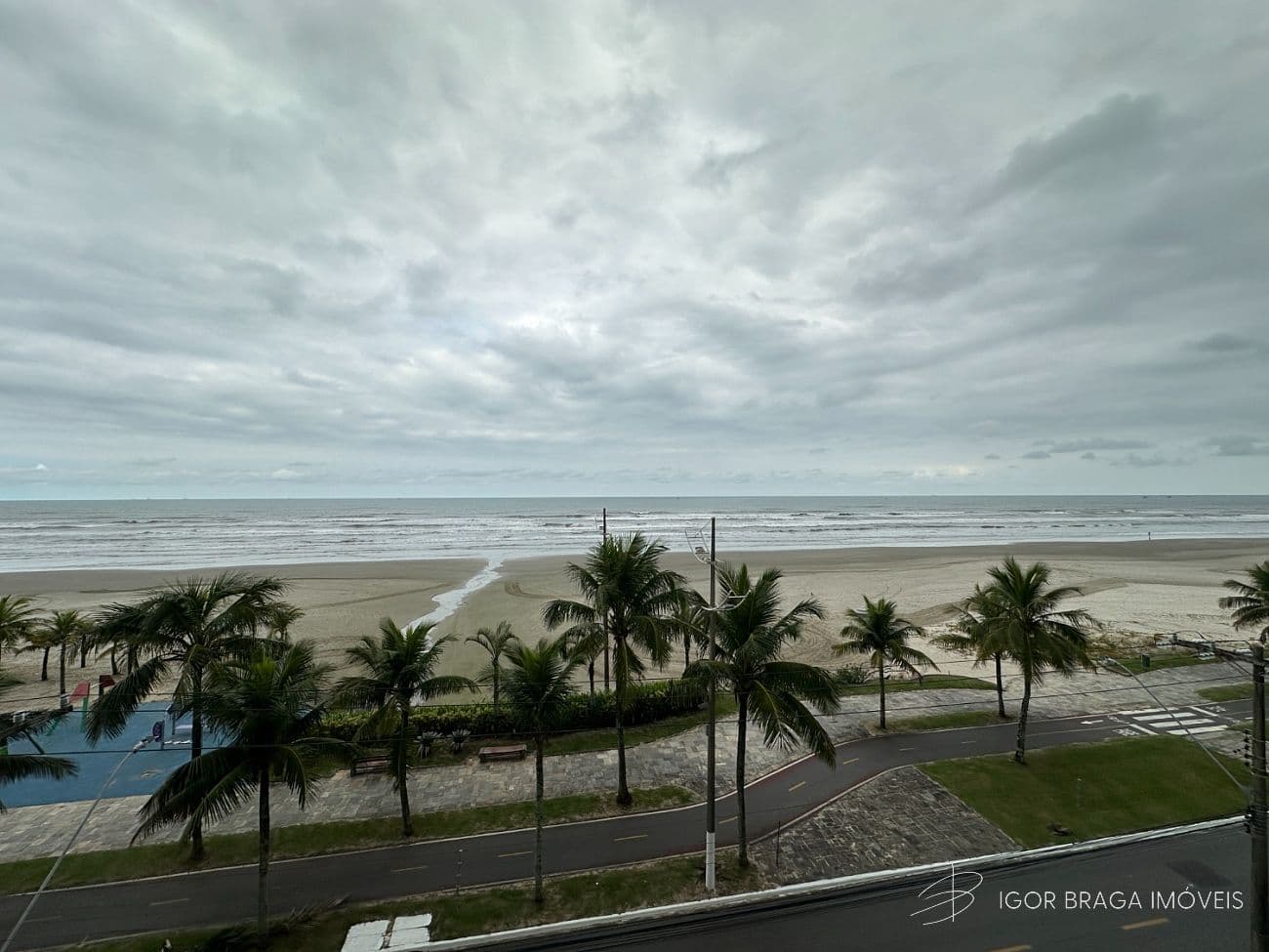 BELISSÍMO APARTAMENTO, FINO ACABAMENTO E LAZER COMPLETO — foto 1