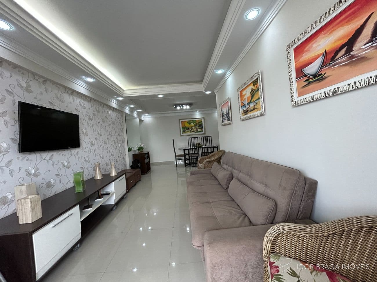 BELÍSSIMO APARTAMENTO, AMPLO E ÁREA DE LAZER — foto 1