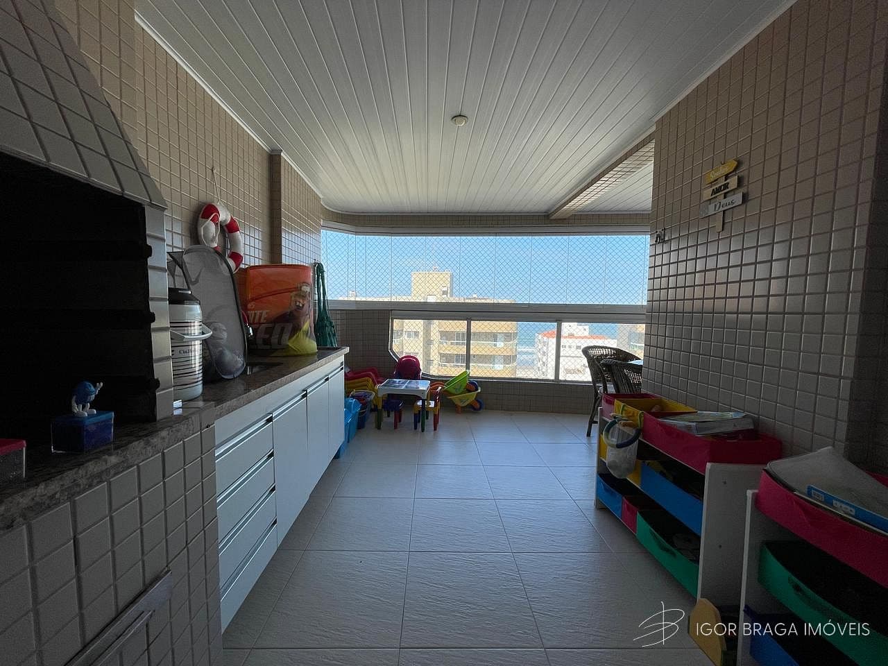BELÍSSIMO APARTAMENTO, AMPLO, FINO ACABAMENTO E LAZER COMPLETO — foto 1