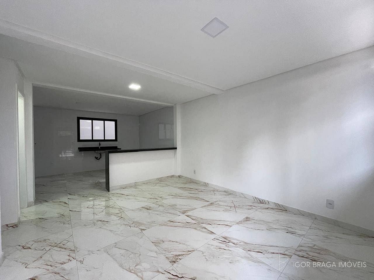 BELÍSSIMO SOBRADO, AMPLO E FINO ACABAMENTO — foto 1