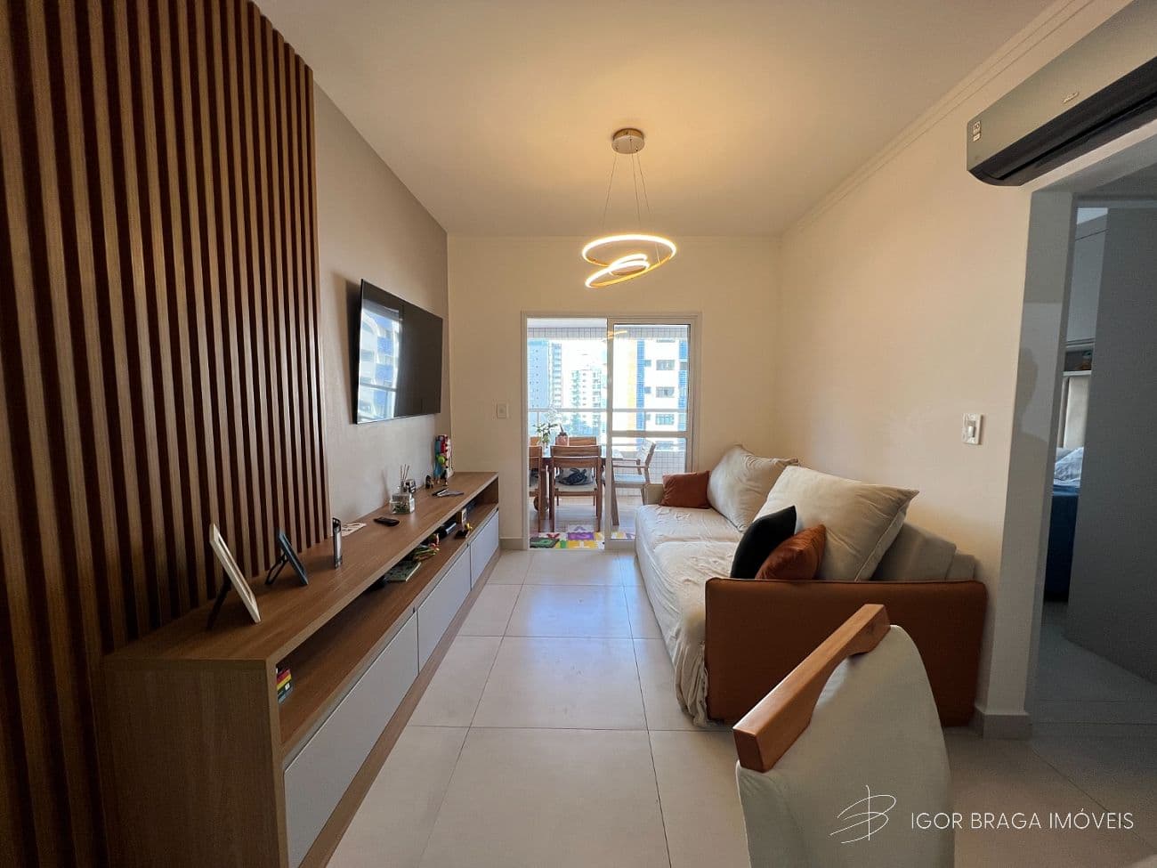 BELÍSSIMO APARTAMENTO, FINO ACABAMENTO E LAZER COMPLETO — foto 1