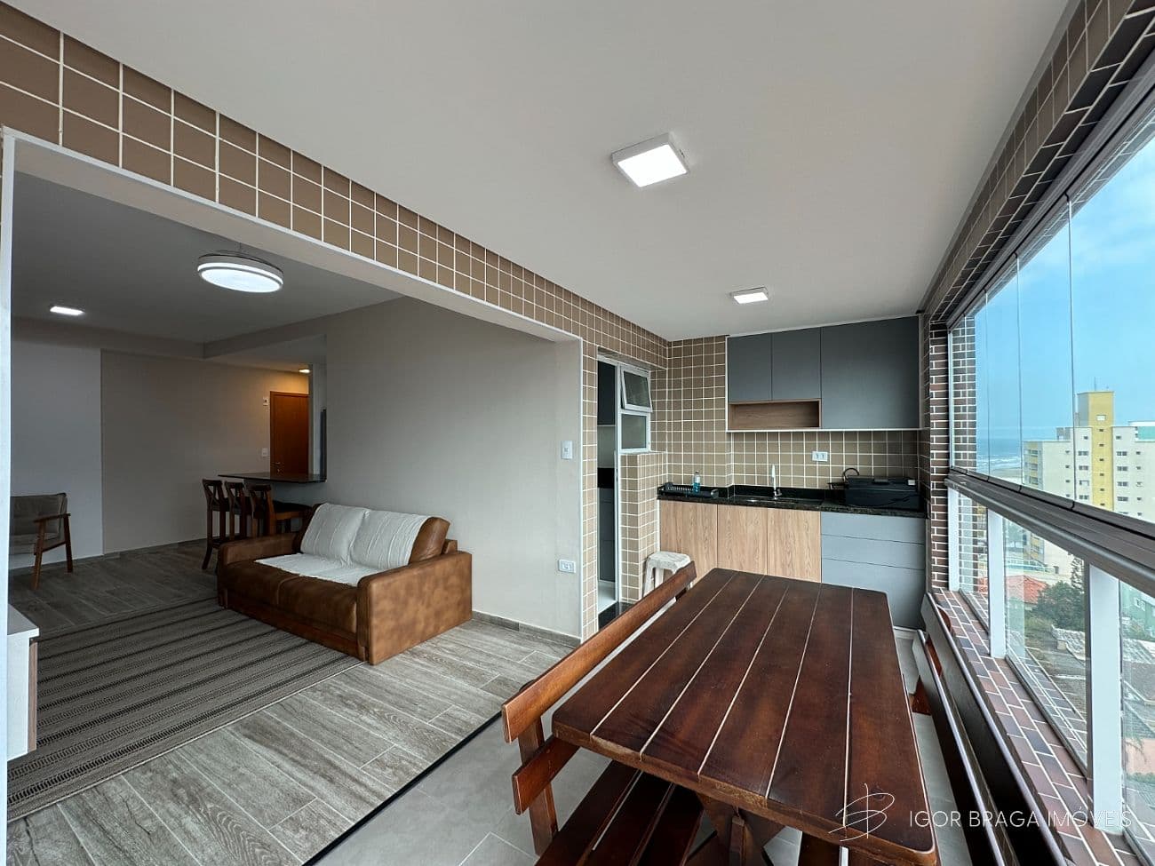 BELISSÍMO APARTAMENTO, FINO ACABAMENTO E LAZER COMPLETO — foto 1