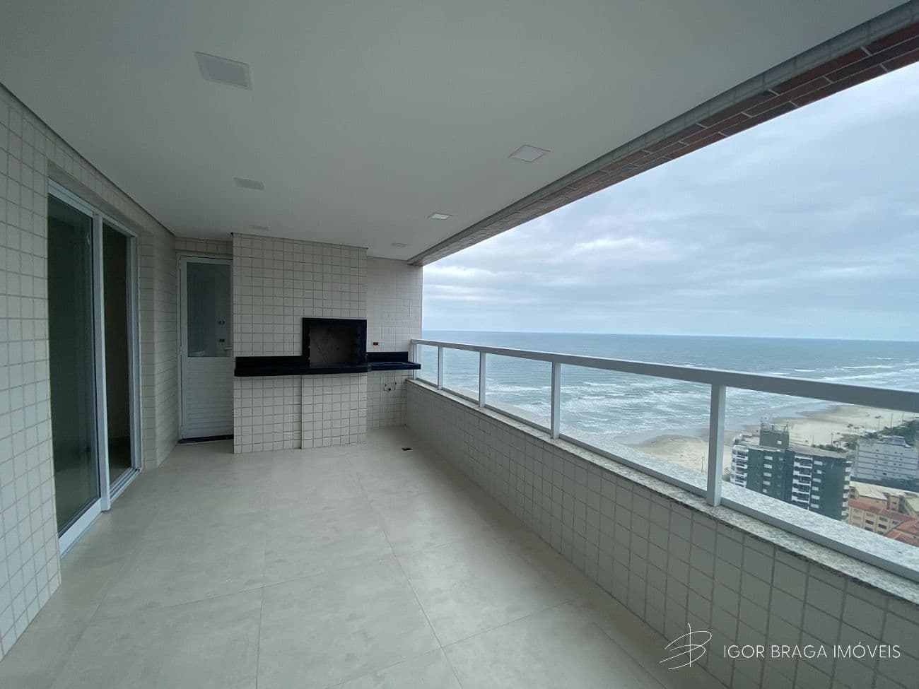 BELÍSSIMO APARTAMENTO, AMPLO E LAZER COMPLETO — foto 1