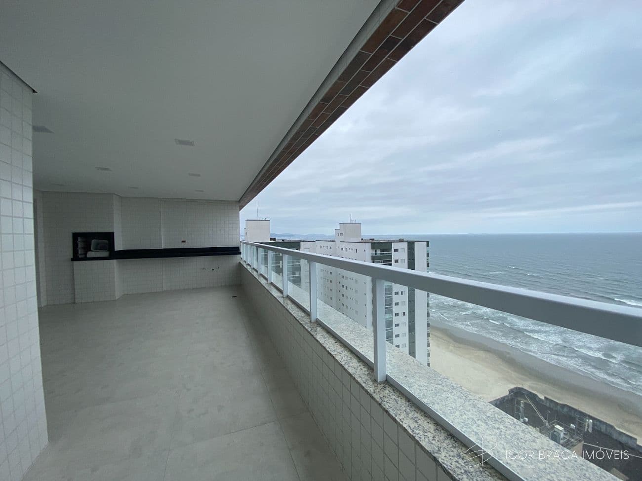 BELÍSSIMO APARTAMENTO, AMPLO E LAZER COMPLETO — foto 1