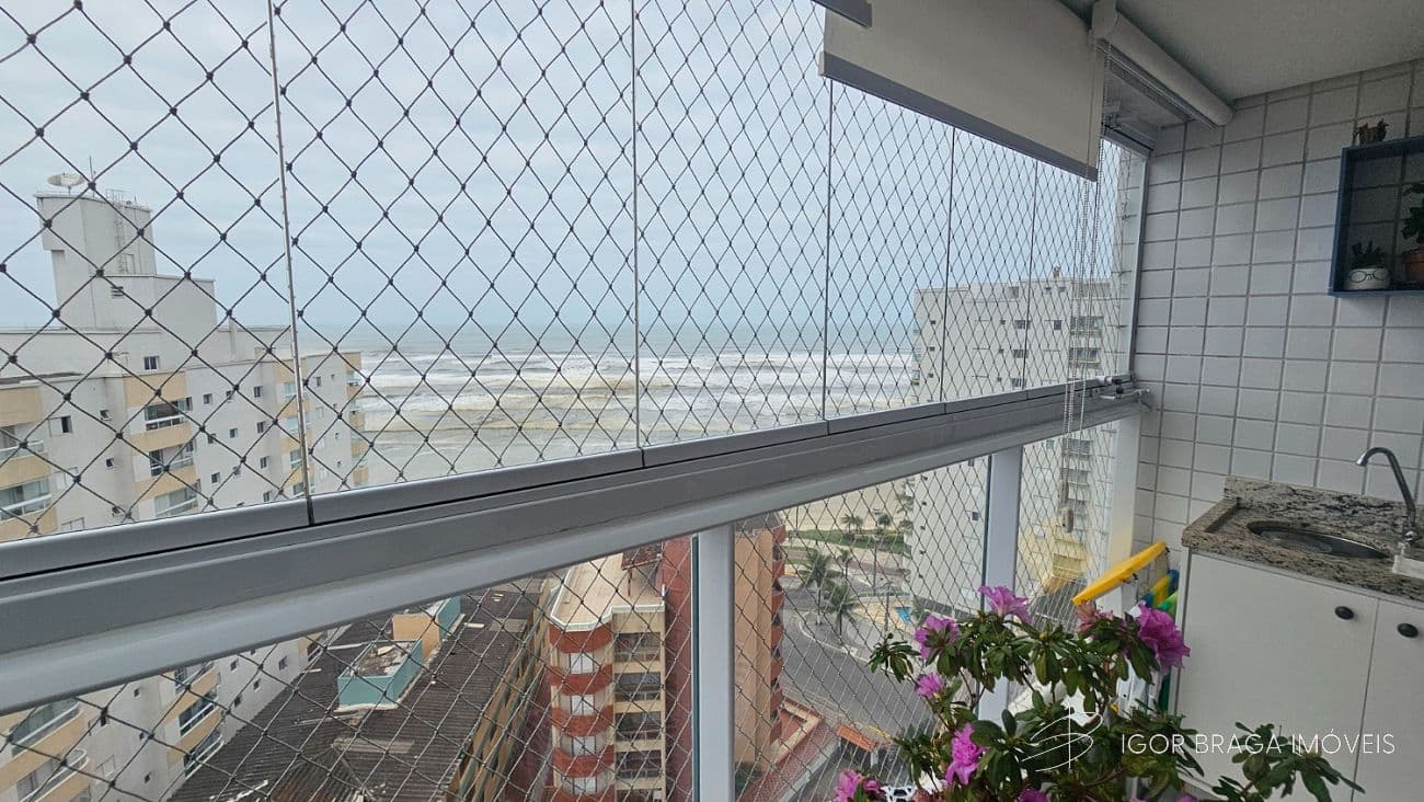 BELÍSSIMO APARTAMENTO, À 100M DO MAR E LAZER COMPLETO — foto 1