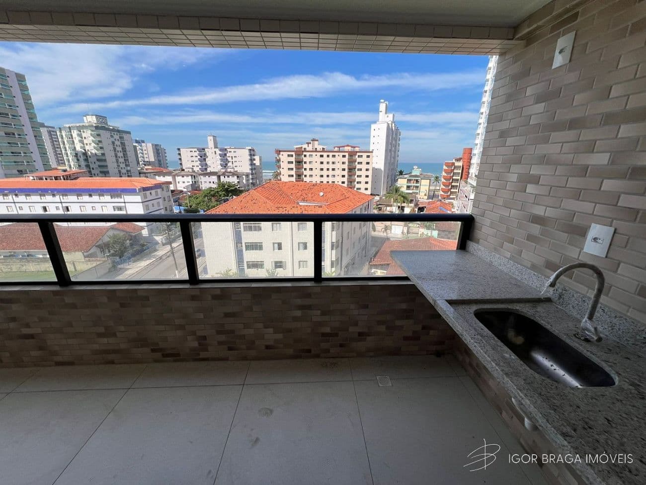 EXCELENTE APARTAMENTO, AMPLO E LAZER COMPLETO — foto 1