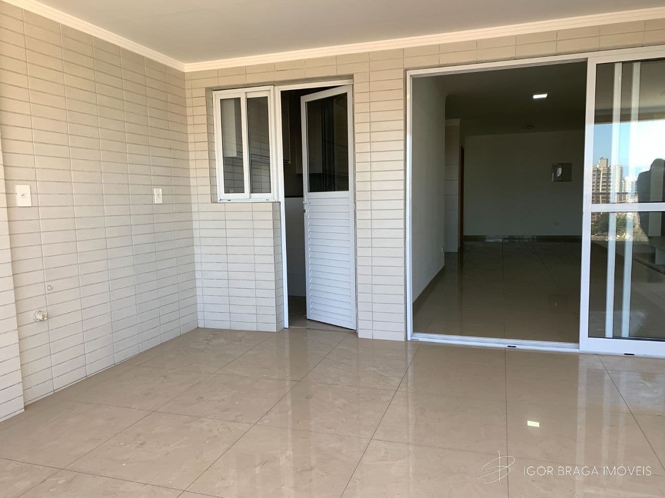 BELISSIMO APARTAMENTO, COM ACABAMENTO FINO E LAZER COMPLETO — foto 1