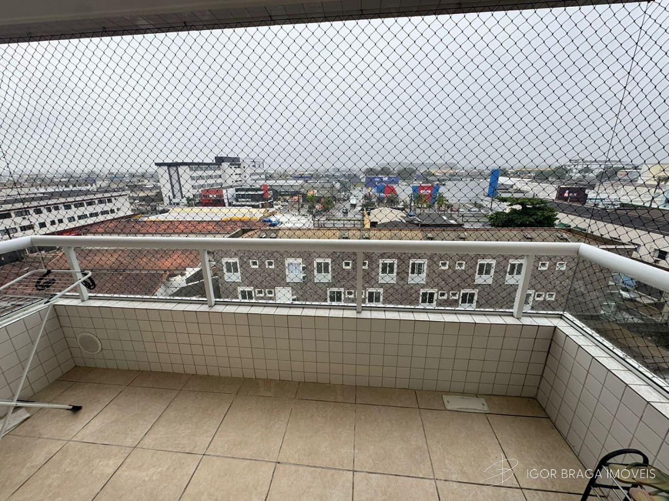 BELÍSSIMO APARTAMENTO, À 750M DO MAR E LAZER COMPLETO — foto 1