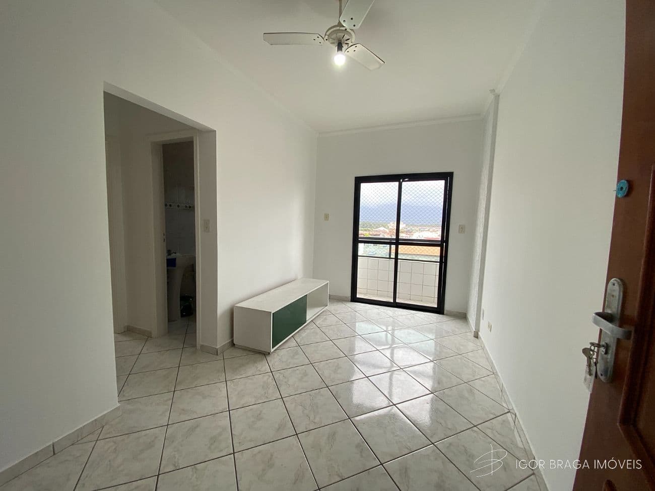 BELÍSSIMO APARTAMENTO, AMPLO E ÀREA DE LAZER — foto 1