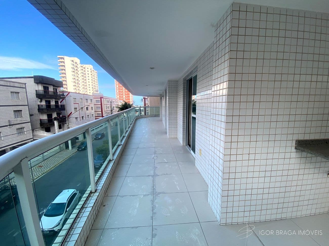 EXCELENTE APARTAMENTO, À 150M DO MAR E  LAZER COMPLETO — foto 1