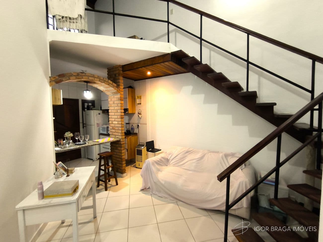 BELO SOBRADO, AMPLA E ÁREA GOURMET — foto 1