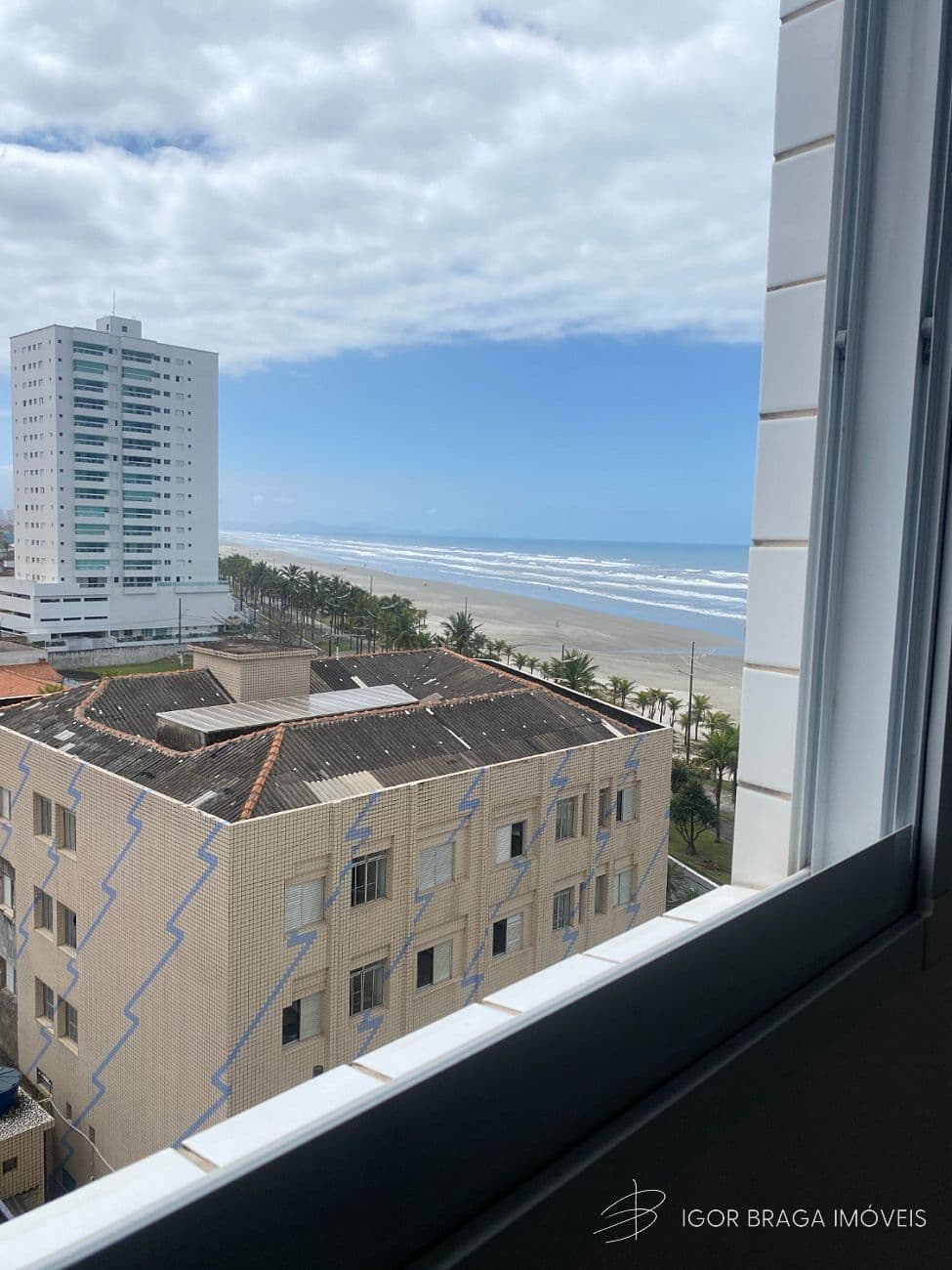 BELÍSSIMO APARTAMENTO, AMPLO E LAZER COMPLETO — foto 1