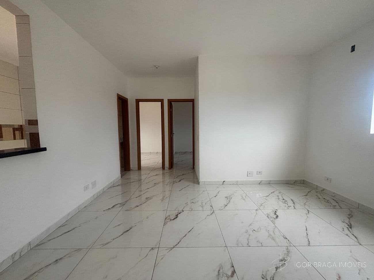 BELÍSSIMA CASA EM CONDOMÍNIO À 350M DO MAR — foto 1