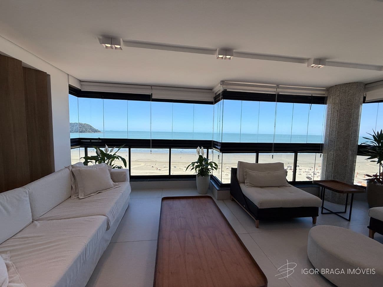 EXCELENTE APARTAMENTO COM FINO ACABAMENTO E AREA DE LAZER COMPLETA — foto 1