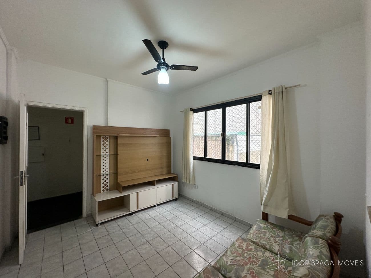 EXCELENTE APARTAMENTO A 500M DO MAR E AREA DE LAZER COMPLETO — foto 1