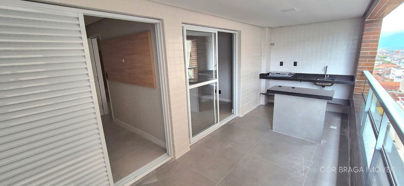 EXCELENTE APARTAMENTO A 500M DO MAR E COM AREA DE LAZER COMPLETO — foto 1