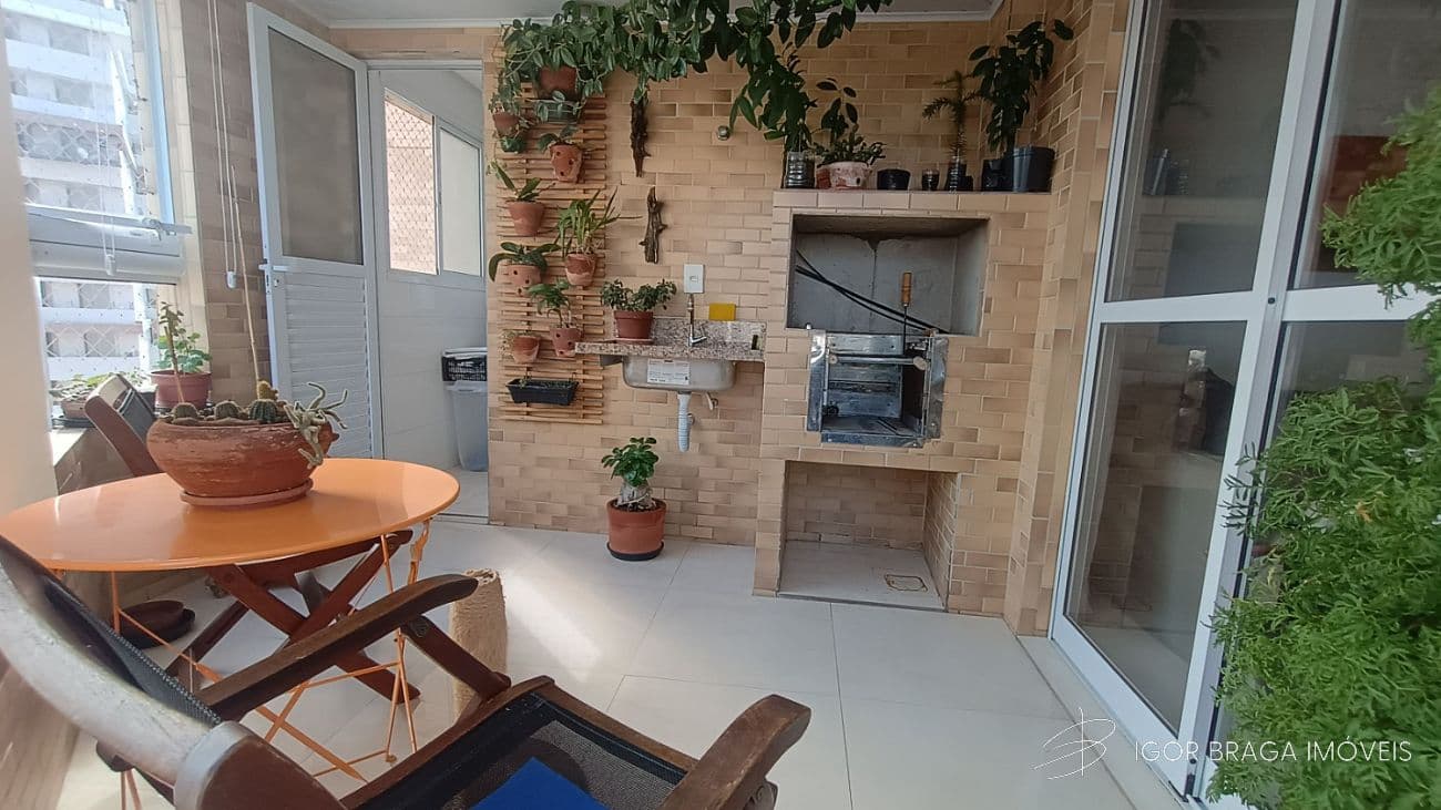 EXCELENTE APARTAMENTO 100M DO MAR E COM AREA DE LAZER COMPLETO — foto 1