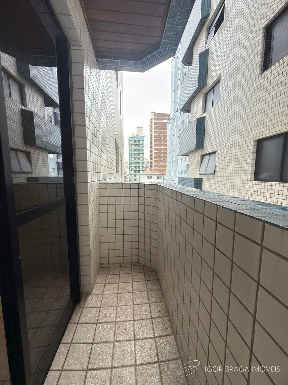 BELÍSSIMO APARTAMENTO, AMPLO E LAZER COMPLETO — foto 1