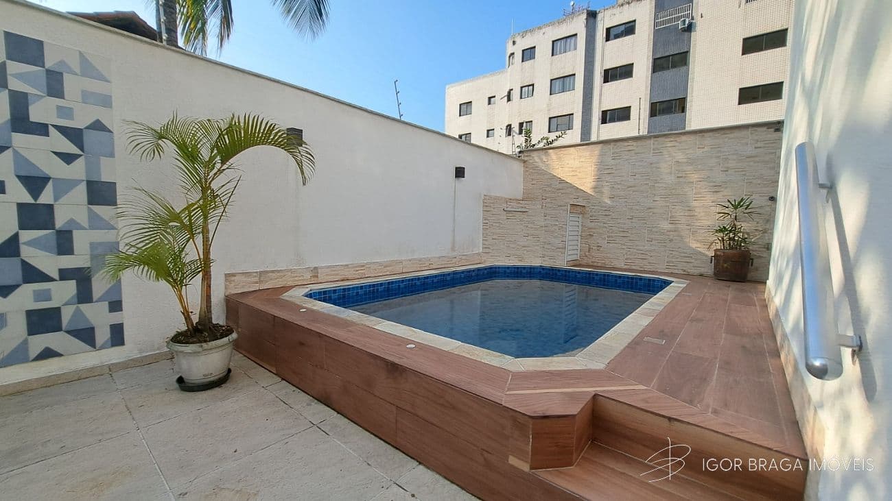 EXCELENTE SOBRADO, A 400M DO MAR  E COM ÁREA GOURMET — foto 1