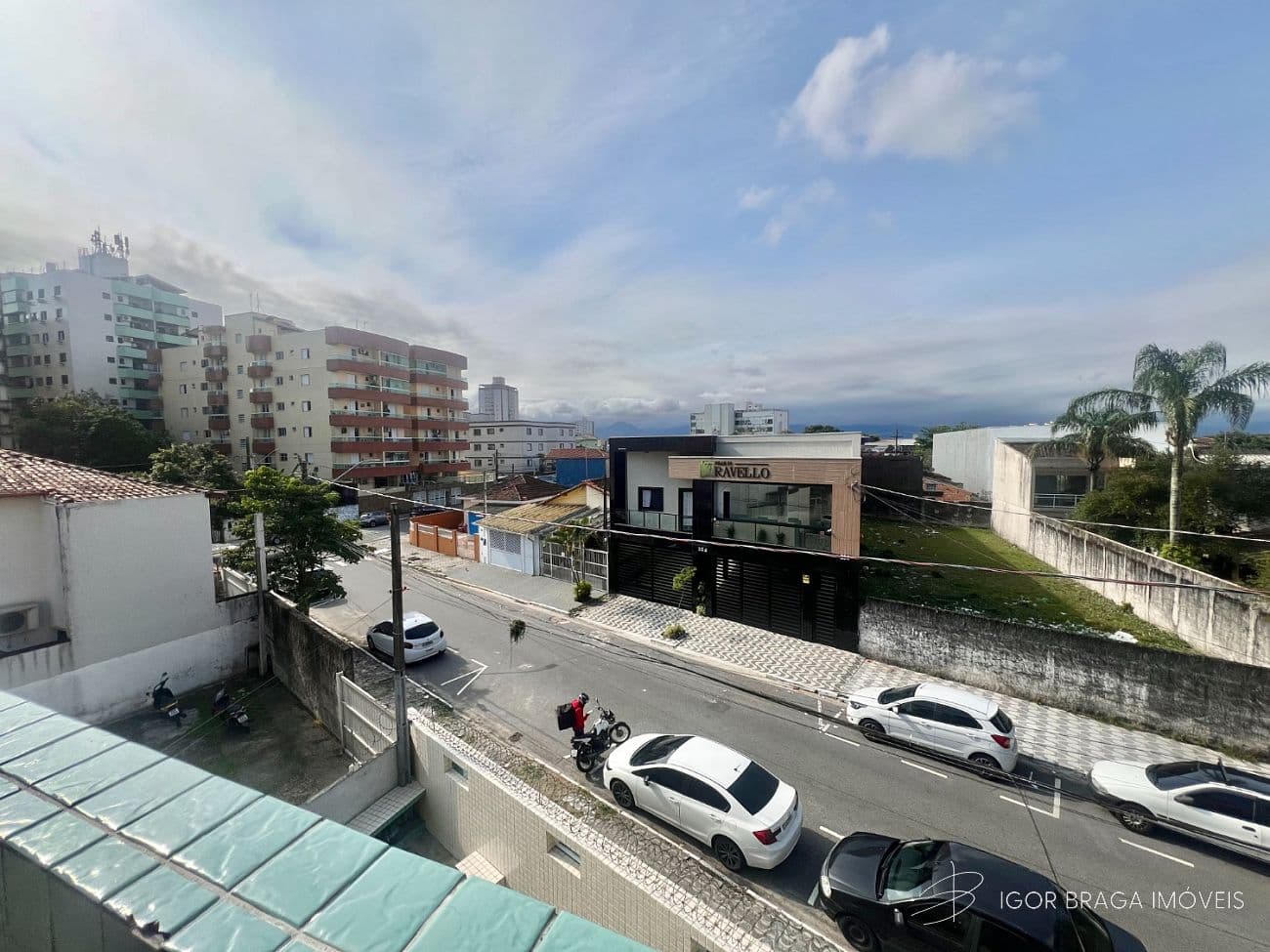 BELÍSSIMO APARTAMENTO, À 800M DO MAR E LAZER COMPLETO — foto 1