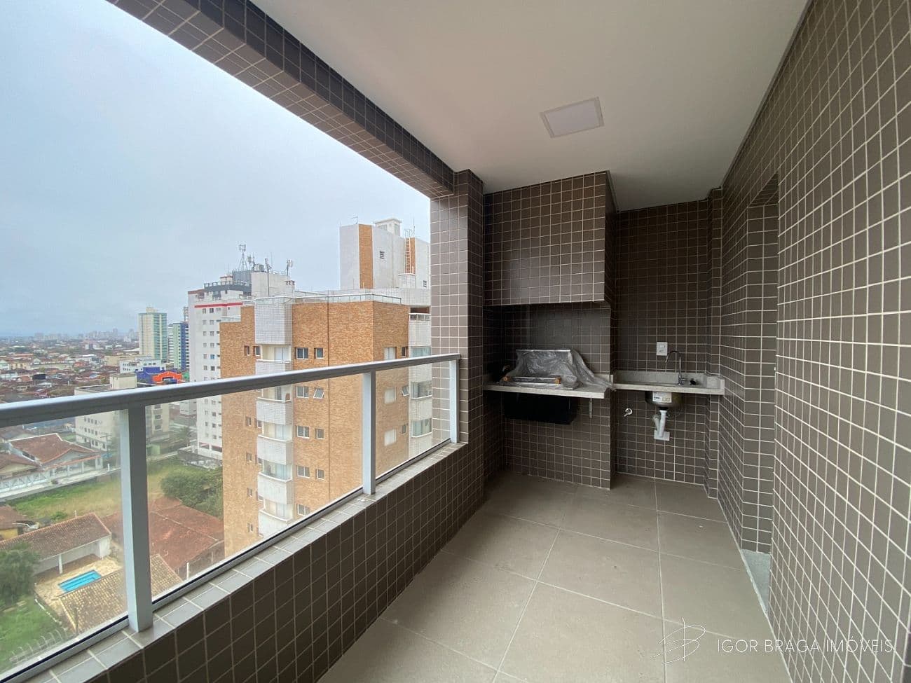 BELISSÍMO APARTAMENTO, FINO ACABAMENTO E LAZER COMPLETO — foto 1