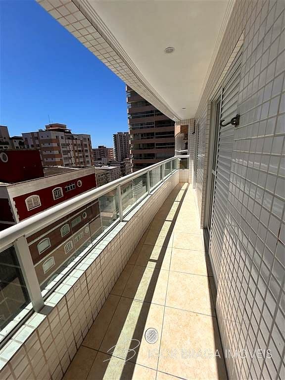 EXCELENTE APARTAMENTO, À 350M DO MAR E LAZER COMPLETO — foto 1