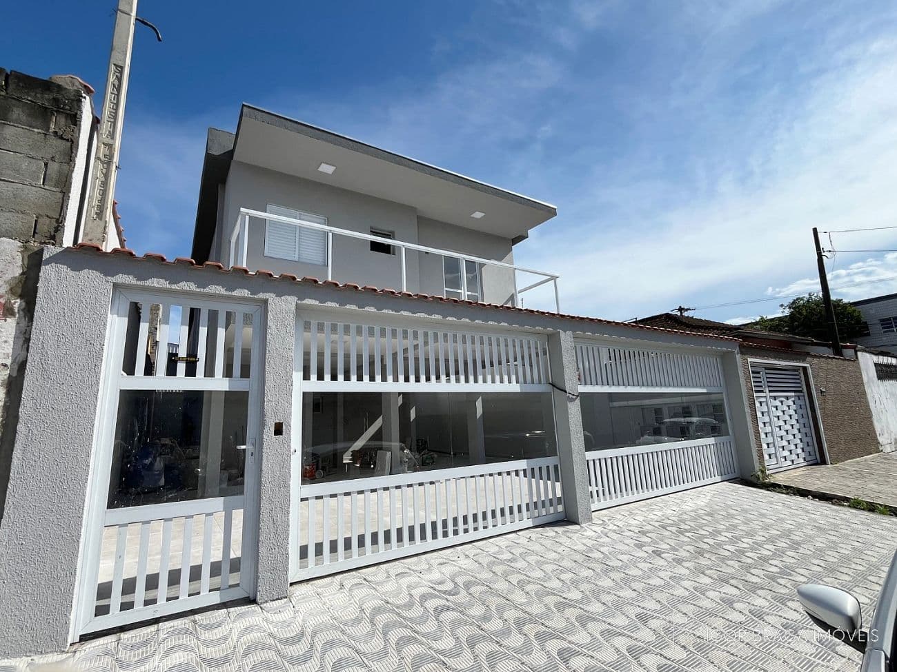 BELÍSSIMA CASA EM CONDOMÍNIO, FINO ACABAMENTO — foto 1