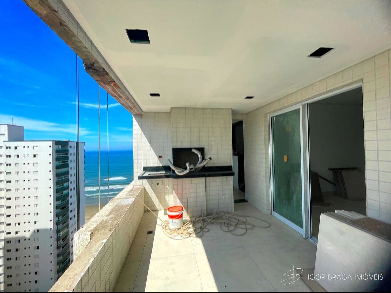 EXCELENTE APARTAMENTO, FINO ACABAMENTO E LAZER COMPLETO — foto 1