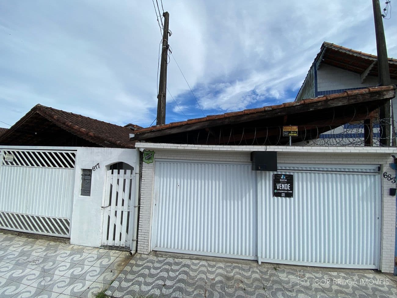 EXCELENTE CASA, AMPLA E COM ÁREA DE LAZER — foto 1