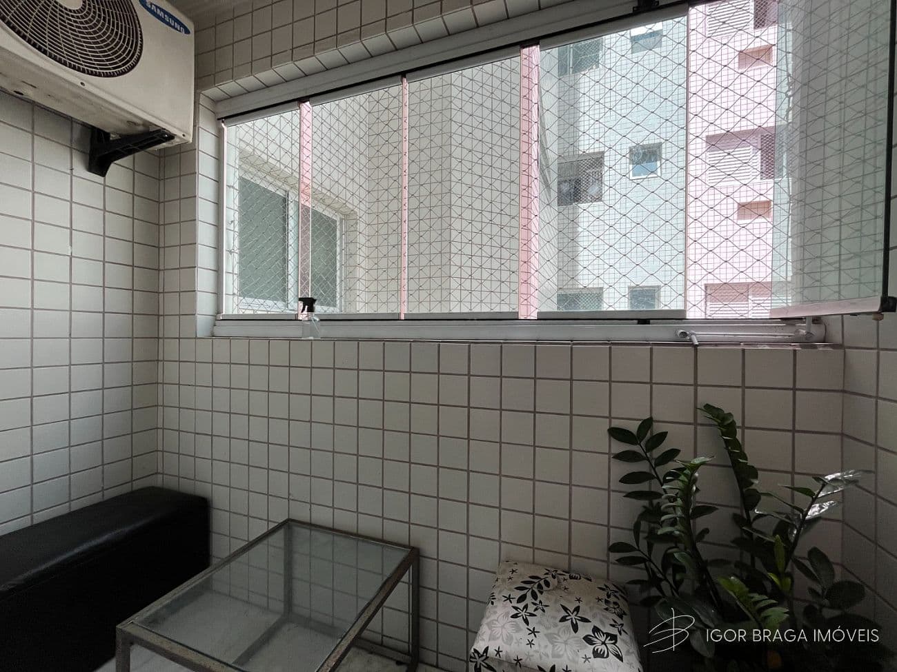 BELÍSSIMO APARTAMENTO, À 450M DO MAR E LAZER COMPLETO — foto 1