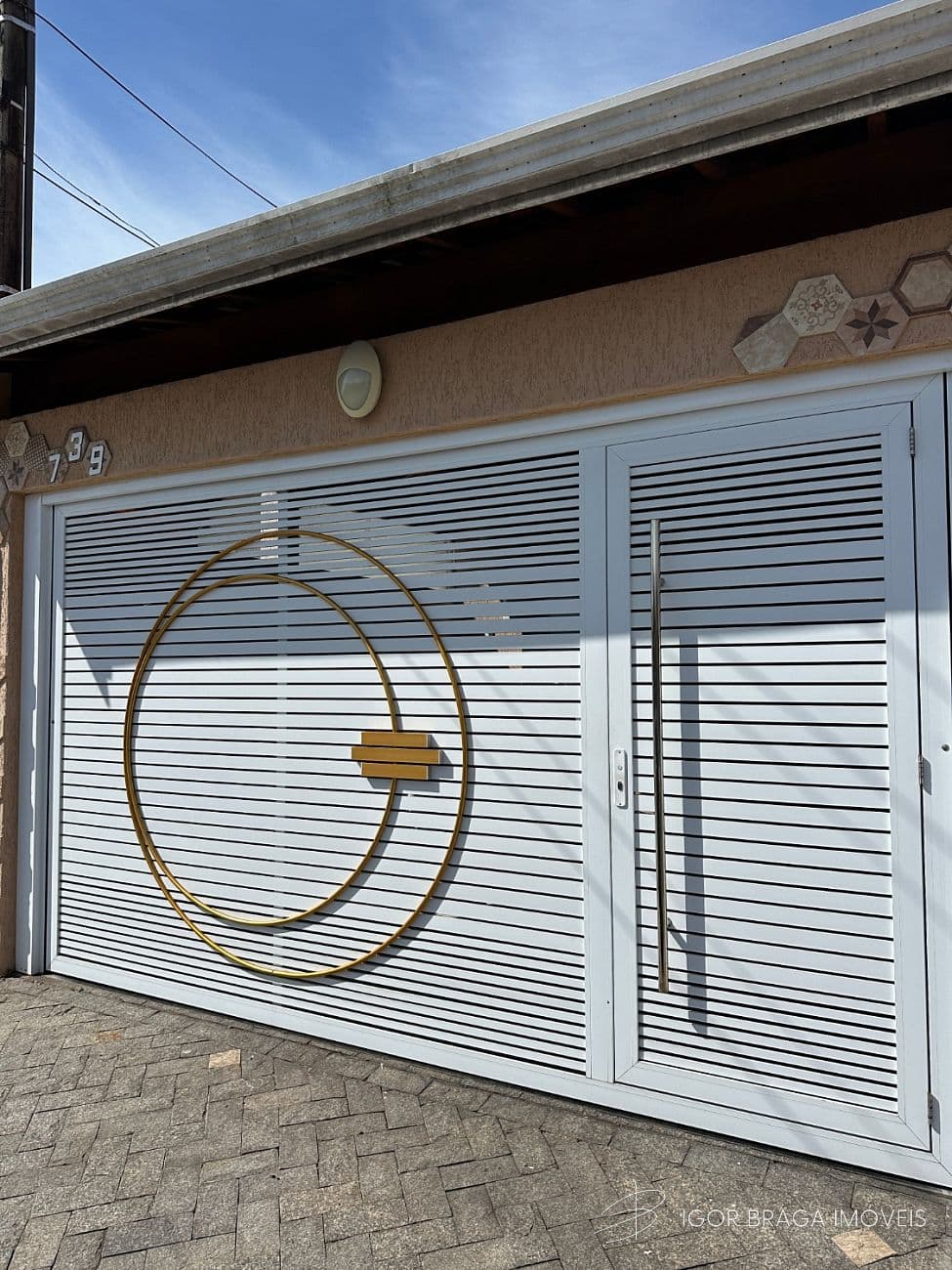 EXCELENTE CASA, AMPLA E COM ÁREA DE LAZER — foto 1