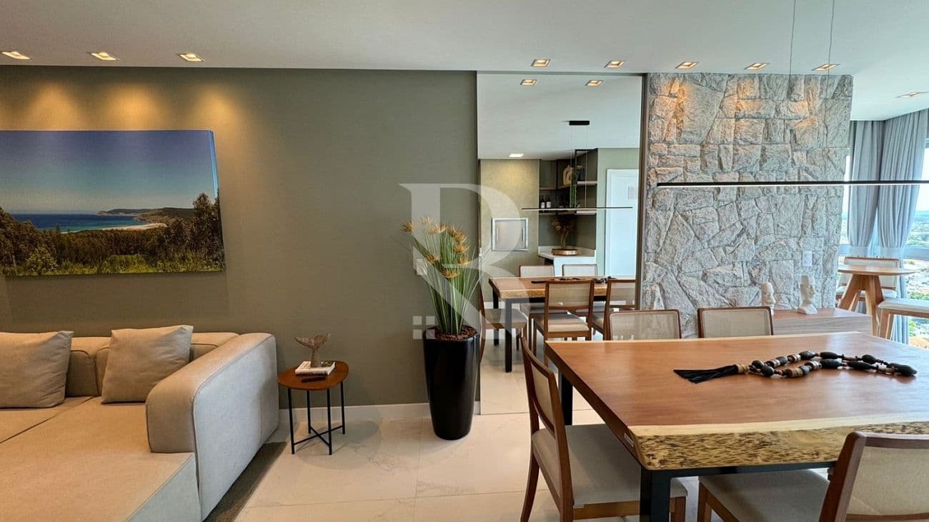 Com 3 quartos. Imóveis a venda em Balneário Piçarras SC — foto 1