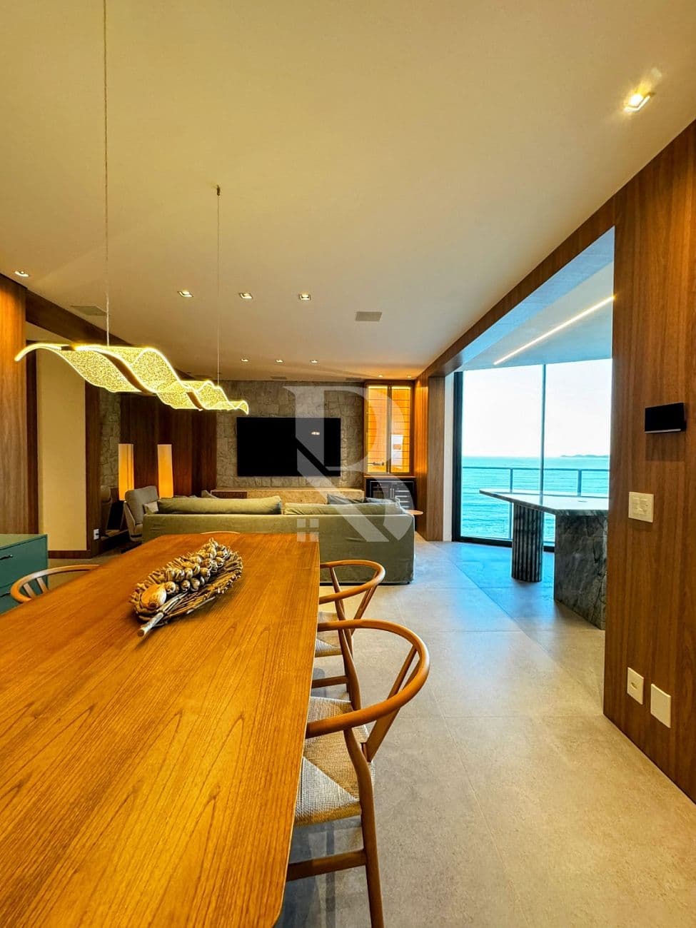 Com 3 suítes. Apartamento a venda em Balneário Piçarras - Litoral Norte SC — foto 1