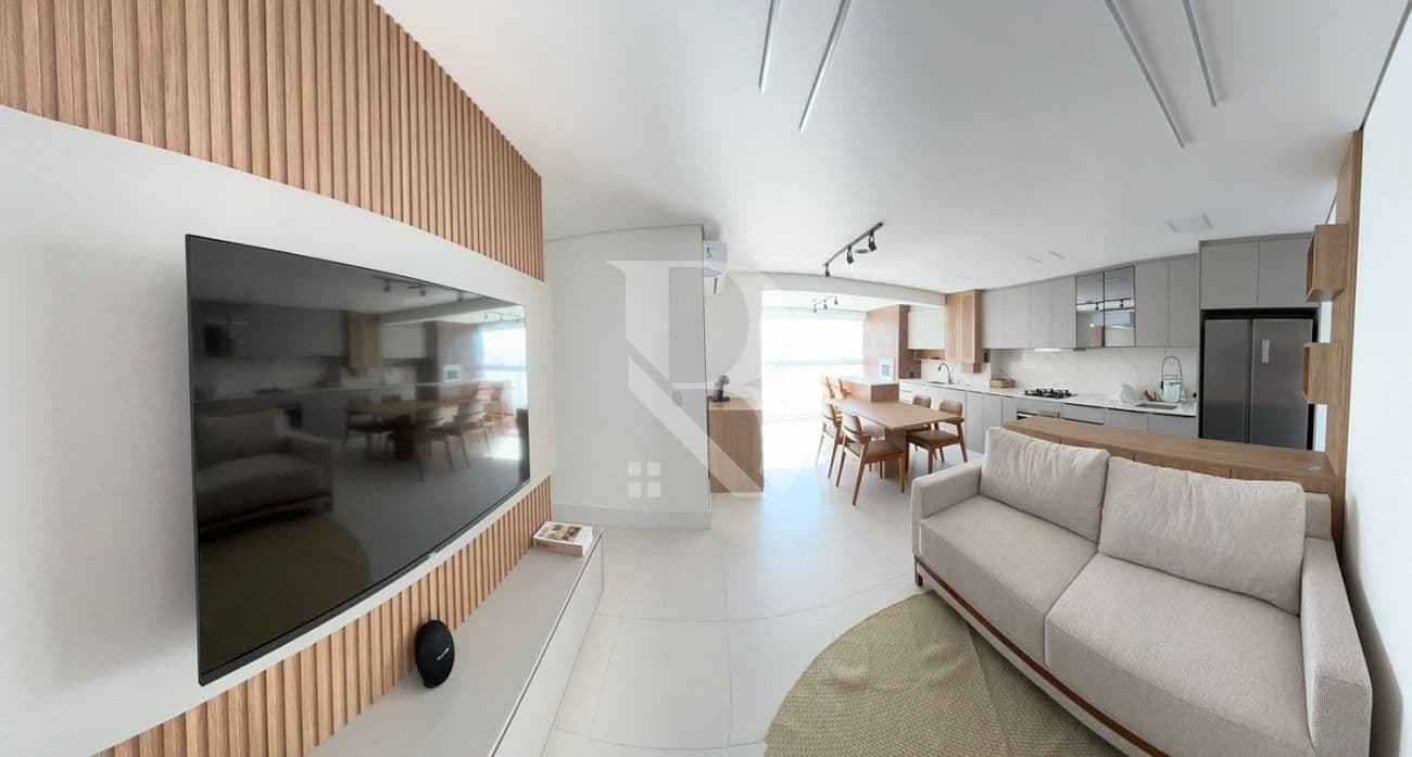 Com 2 quartos. Apartamento a venda em Balneário Piçarras - SC — foto 1